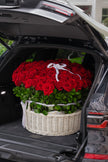 Grand Rose Basket