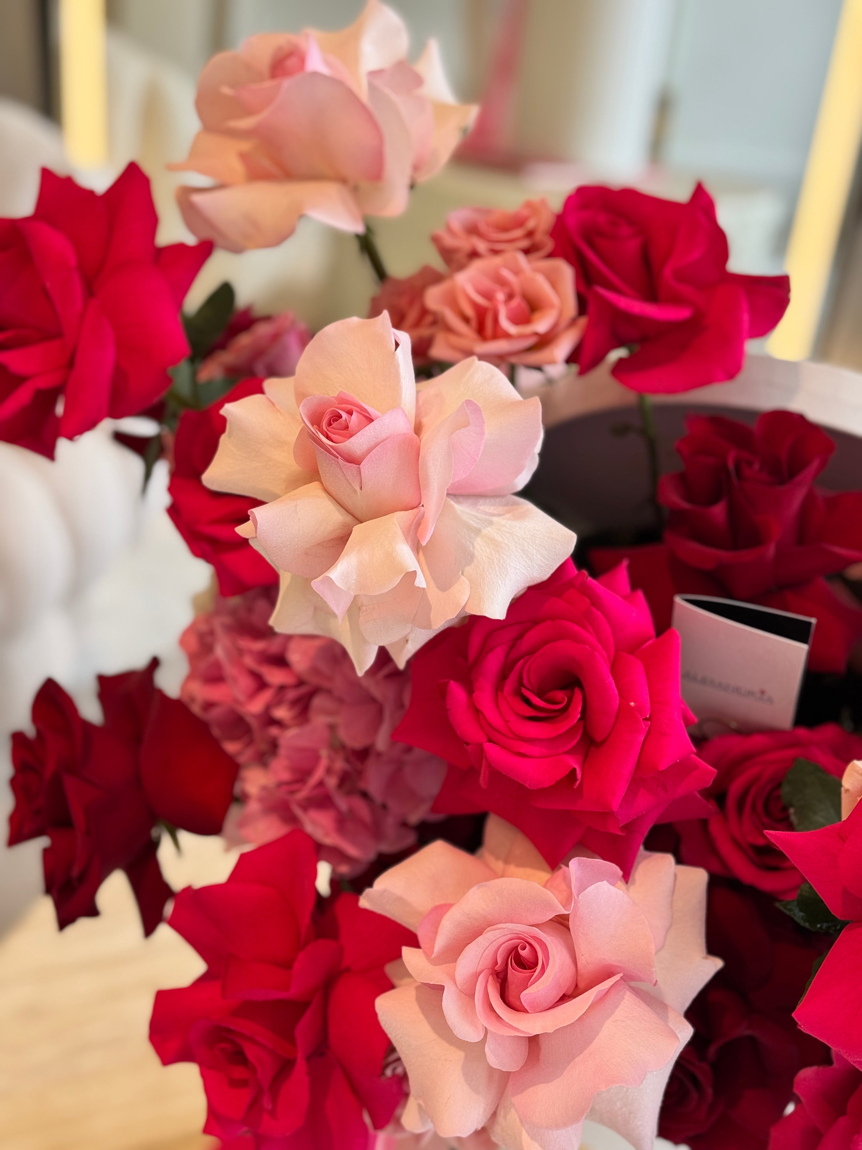 Imperial Love Hat Box