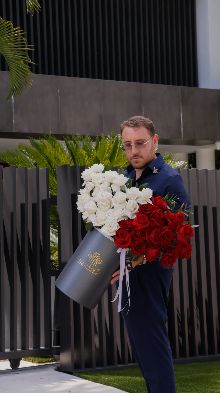 Statement Front-Facing FlowerBox