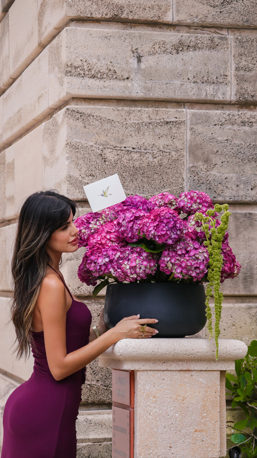 Majesty Grandeur Bowl – Luxury Hydrangea Arrangement