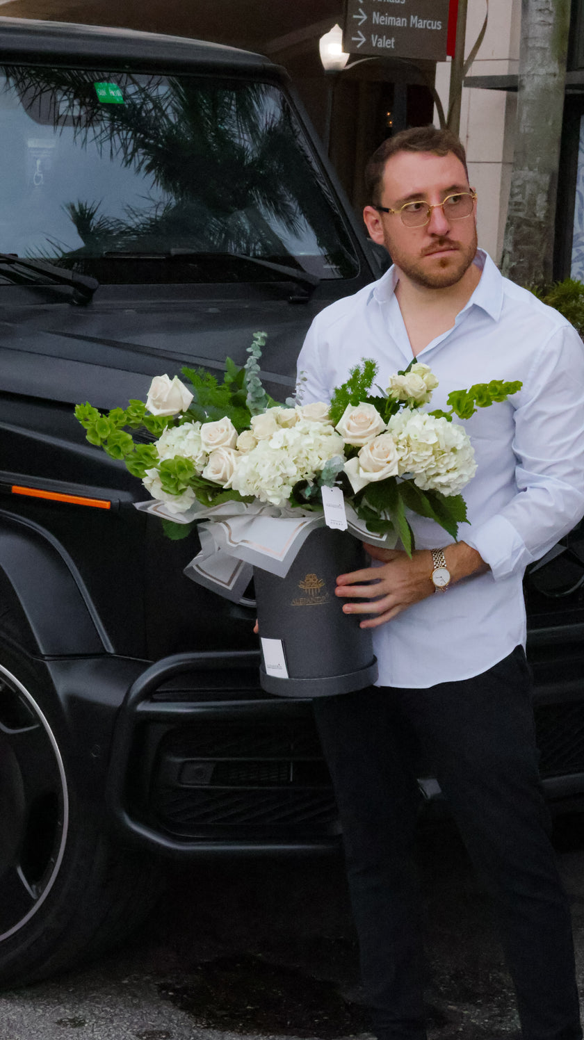 White Elegance FlowerBox