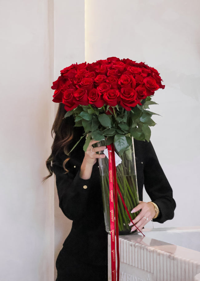 Red Reverence – Long-Stem Rose Collection