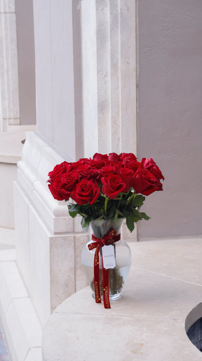 Eternal Passion – Red Roses in Crystal Vase