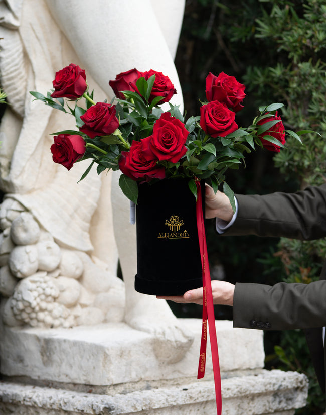 Notes – Valentine’s Timeless Classic