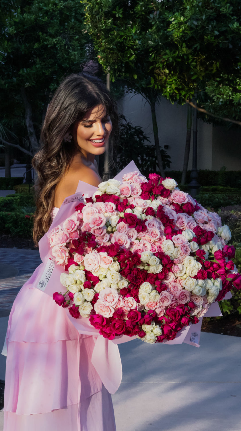 Grandeur Spray Roses – 120 Stems Luxury Bouquet