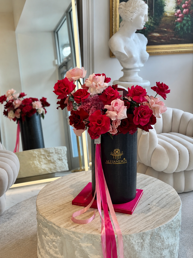 Imperial Love Hat Box
