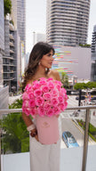 Pure Essence – 35 Luxury Roses FlowerBox