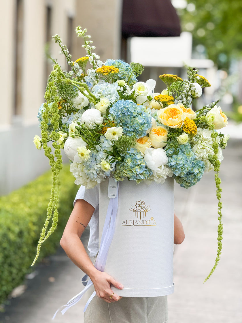 Golden & Blue Garden - Imperial Hat Box