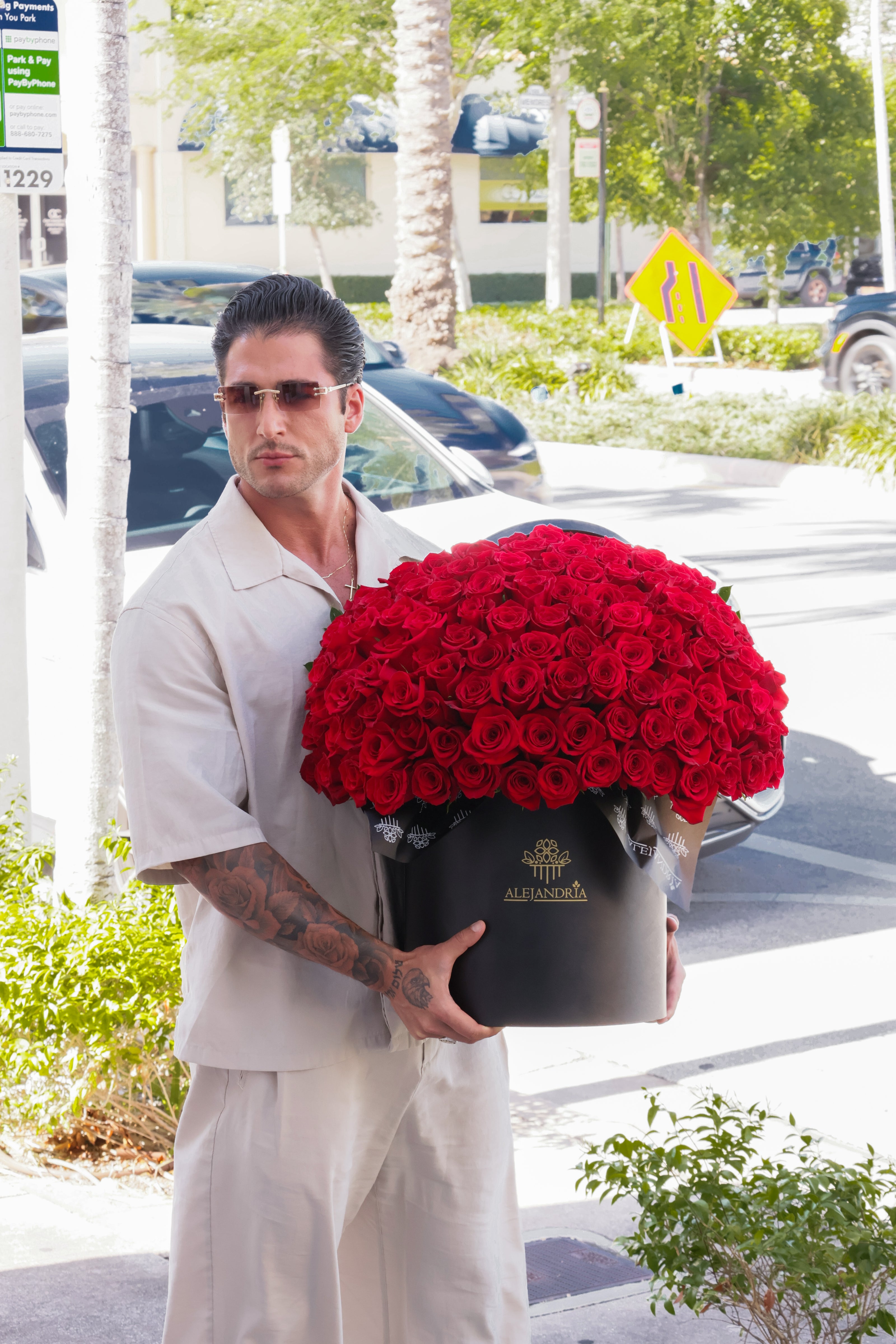Royal 200 Rose Box
