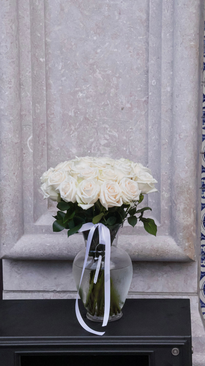 Classic Roses in Elegance Crystal Vase
