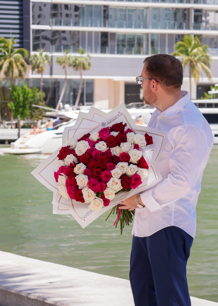 Elegance - Luxury Rose Bouquet