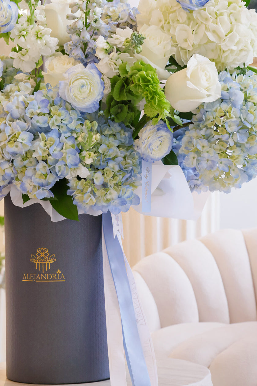Baby Blue Grand Hat Box
