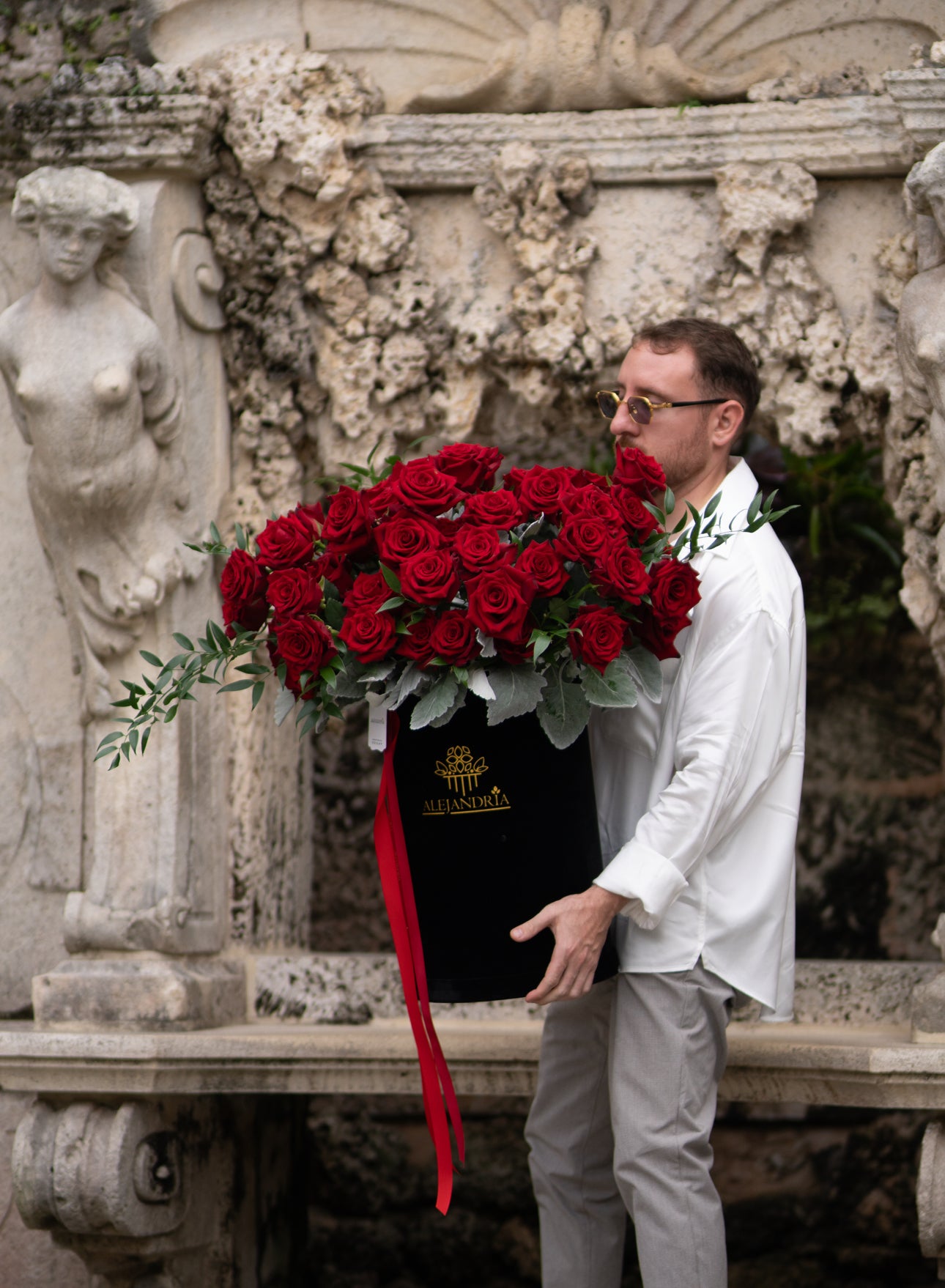 Noir – Valentine’s Grand Gesture