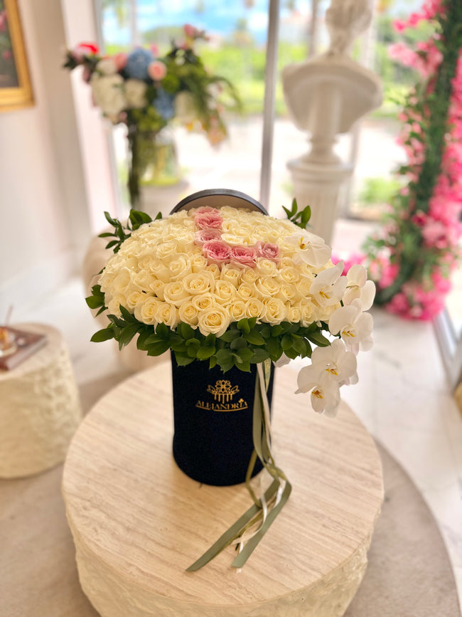 Imperial Letter Box – Luxury Personalized Rose Arrangement