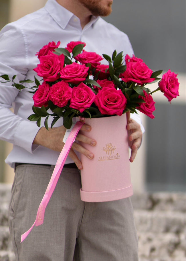 Loving – Valentine’s Playful Love