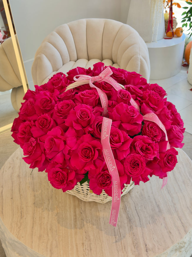 Fuchsia Muse – Luxury 50 Roses Wicker Basket