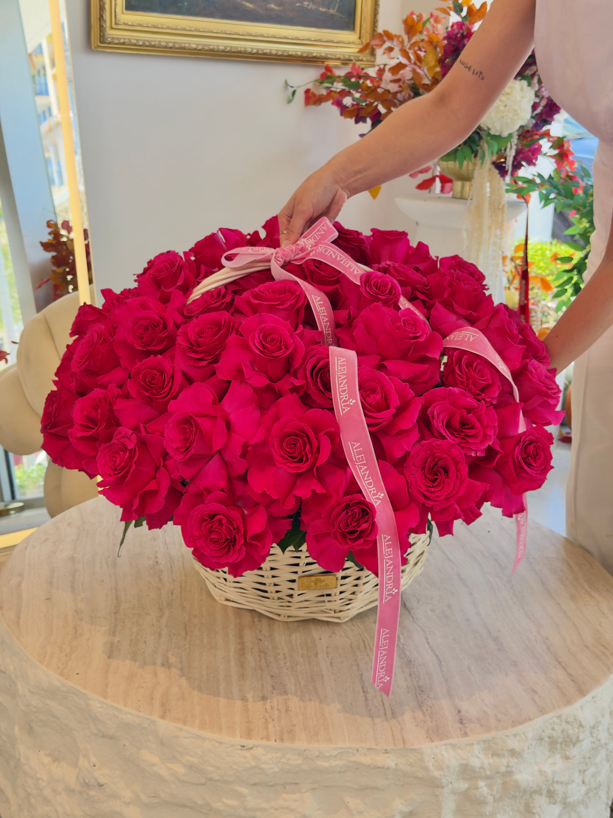 Fuchsia Muse – Luxury 50 Roses Wicker Basket