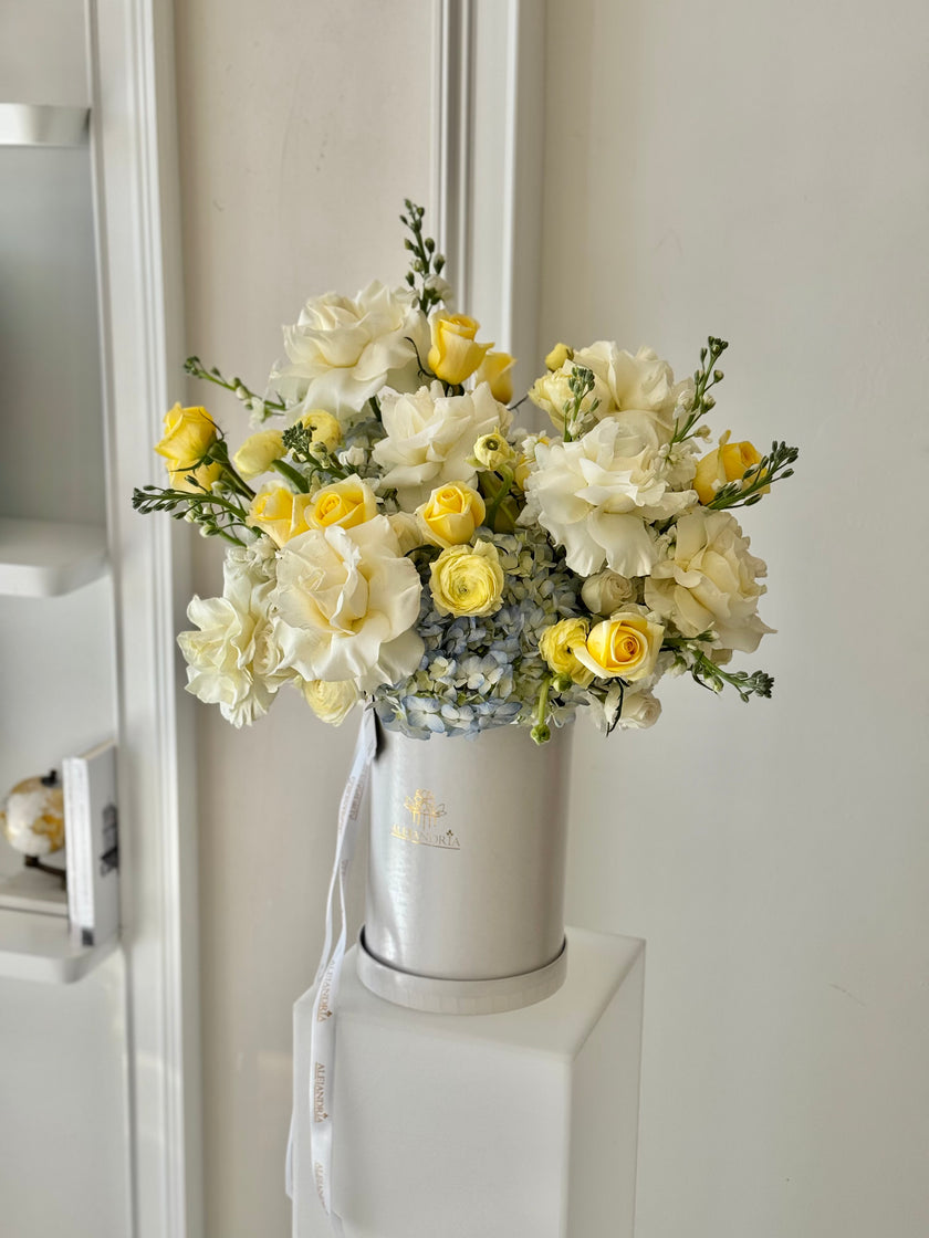 Lumière Garden Hatbox