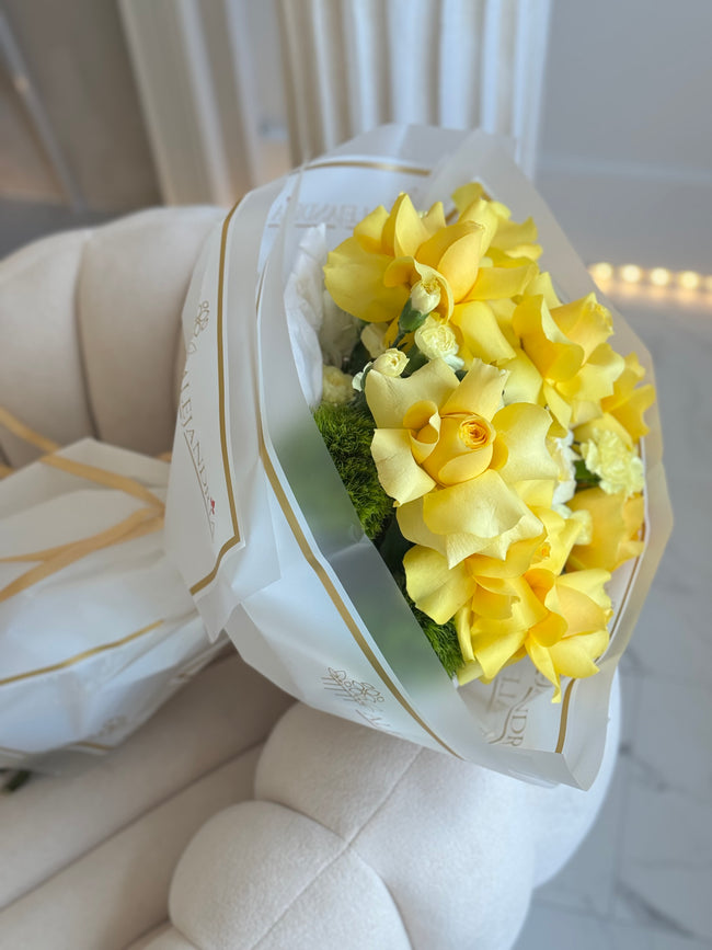 Golden Glow Bouquet